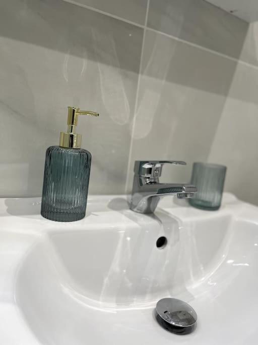Appartement Cosy Et Moderne Proche De Disneyland 布西圣乔治 外观 照片